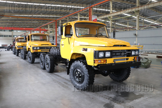DongfengEQ2082E6D single rowoff-road vehiclechassis_6×6 off-road troop carrier chassis_Six wheel drive off-road cargo troop carrier chassis