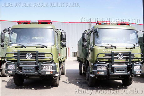DongfengDF1180Four wheel driveHydraulic tail lift truck_4×4 off-road truck_hydraulic tail lift truck