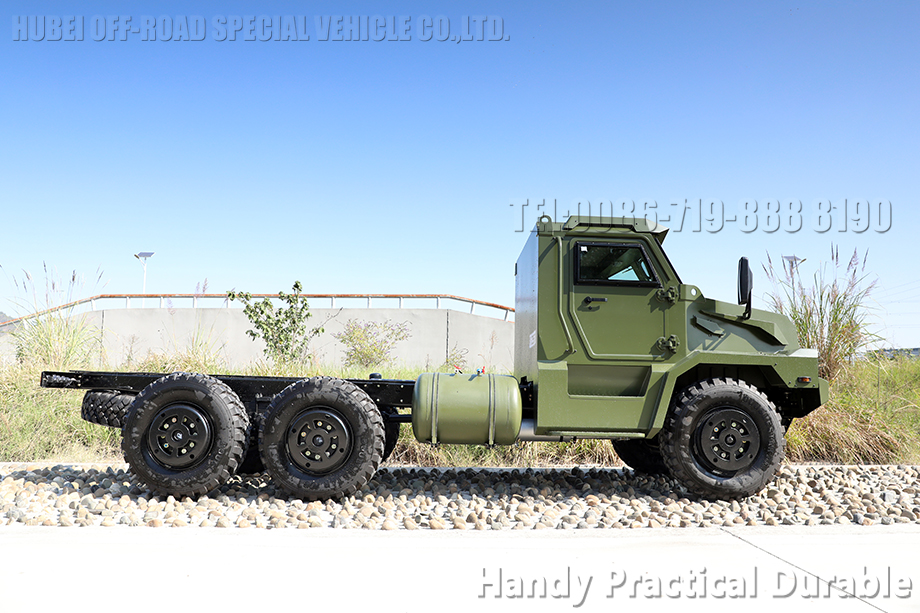 Bulletproof armored vehicle chassis yy4